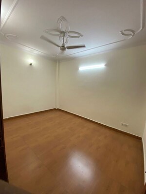Room in 2 BHK Builder Floor at Malviya Nagar – for Rent
