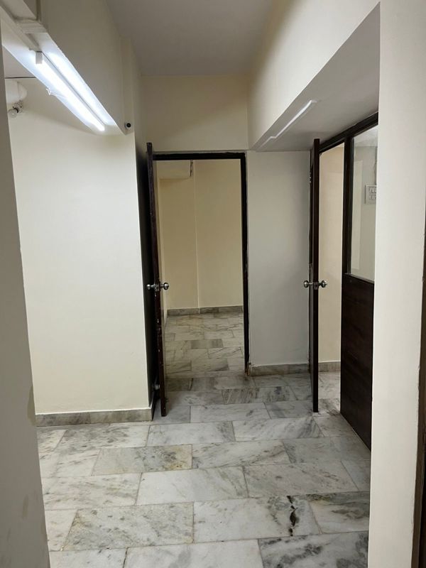 1 BHK 650 Sq.Ft. Apartment in Riddhi Gardens CHS