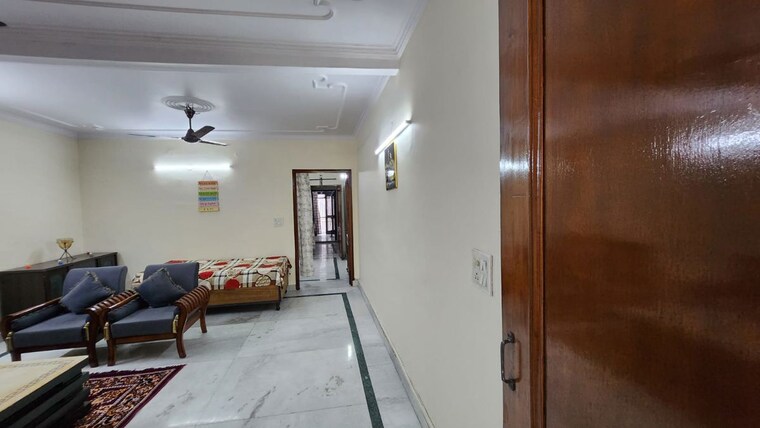  Parking, amar colony 2 Bedroom 900 Sq.Ft. Builder Floor In Amar Colony Delhi 10266450
