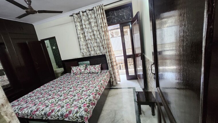 Bedroom, amar colony 2 Bedroom 900 Sq.Ft. Builder Floor In Amar Colony Delhi 10266450