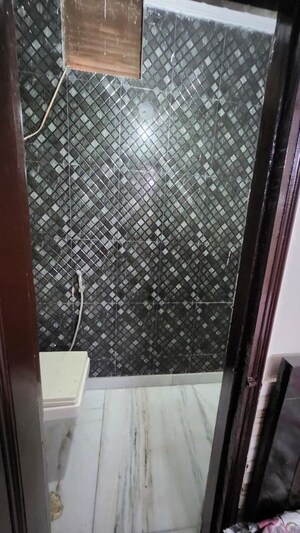 Balcony in 2 BHK Builder Floor at Amar Colony – for Rent