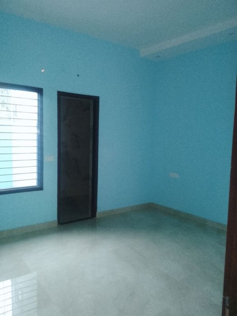 Room, ludhiana chandigarh hwy 2 Bedroom 150 Sq.Yd. Independent House In LudhianA Chandigarh Hwy Mohali 10266562