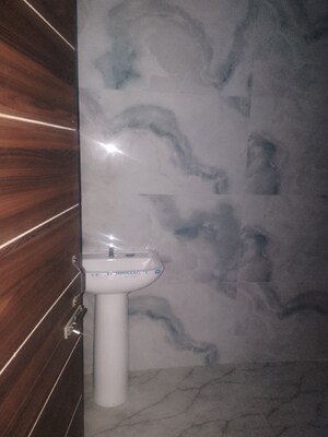 Bathroom in 2 BHK Independent House at LudhianA-Chandigarh Hwy – for Rent