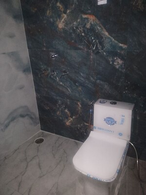 Bathroom in 2 BHK Independent House at LudhianA-Chandigarh Hwy – for Rent