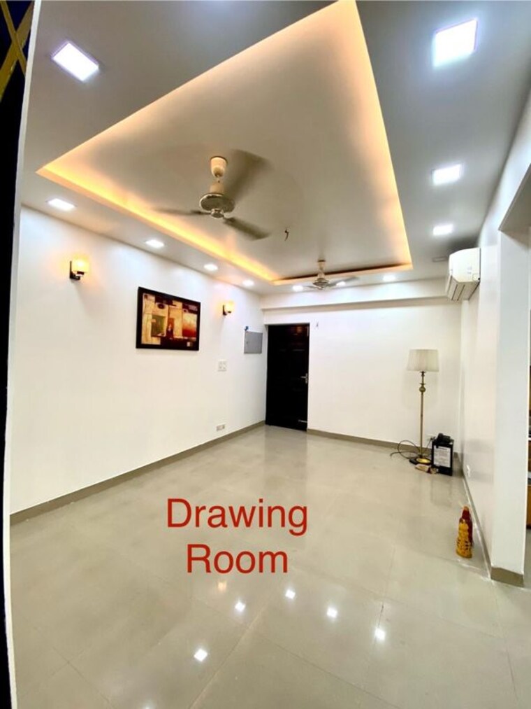 Team Area, supertech-cape-town 3 Bedroom 1625 Sq.Ft. Apartment In Sector 74 Noida 10266631