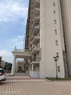 2.5 BHK + Pooja Room,Study Room Apartment For Sale in Omaxe The Resort