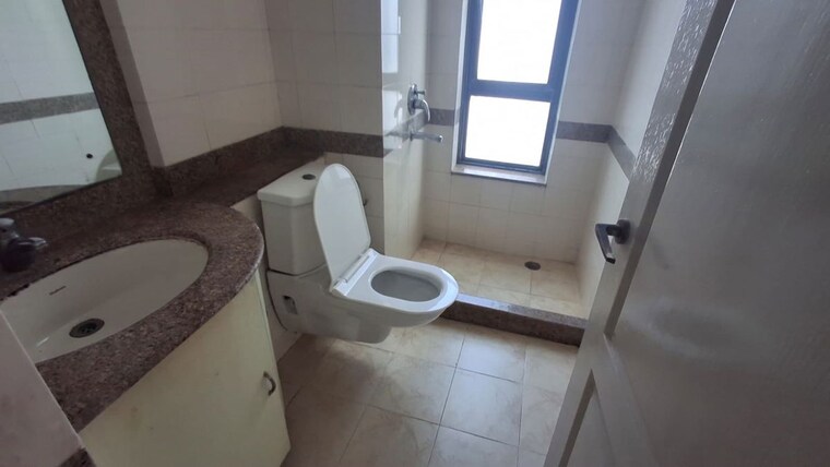 Bathroom, unitech-the-close-north 3 Bedroom 1997 Sq.Ft. Apartment In Sector 50 Gurgaon 10266673