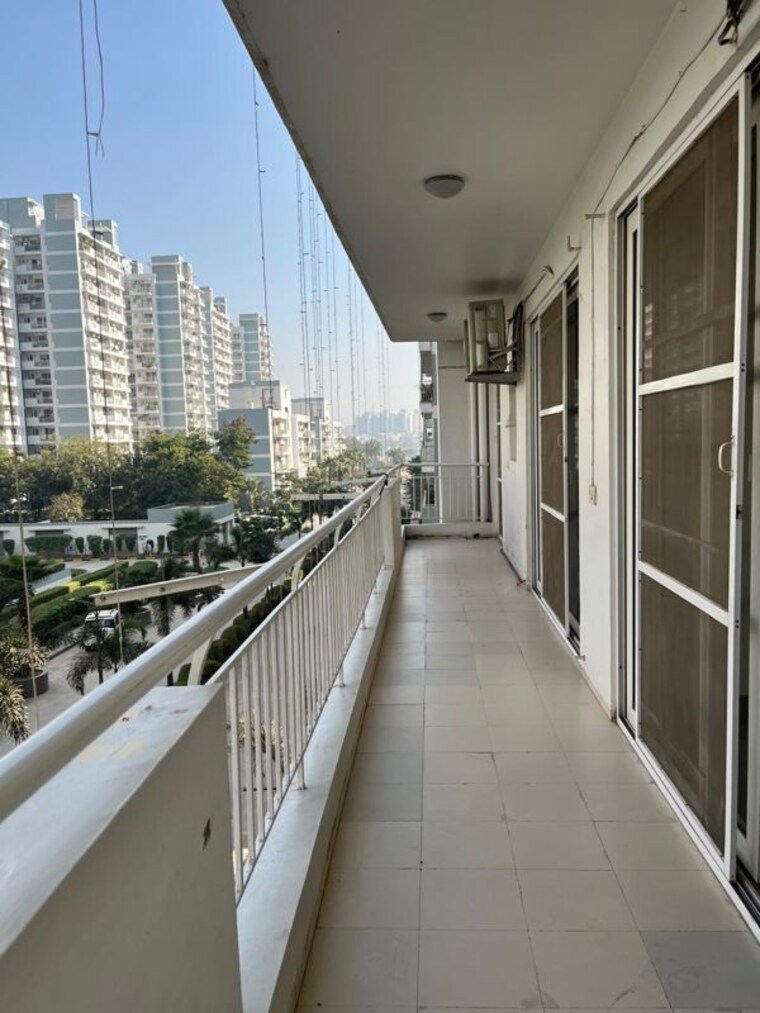 Balcony, chd-avenue-71 3.5 Bedroom 1850 Sq.Ft. Apartment In Sector 71 Gurgaon 10266740
