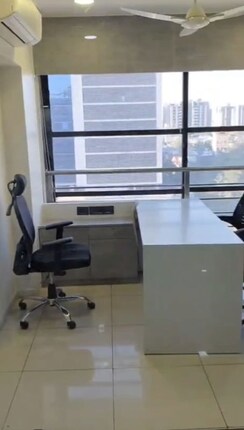 Office Space For Rent in Venus Atlantis