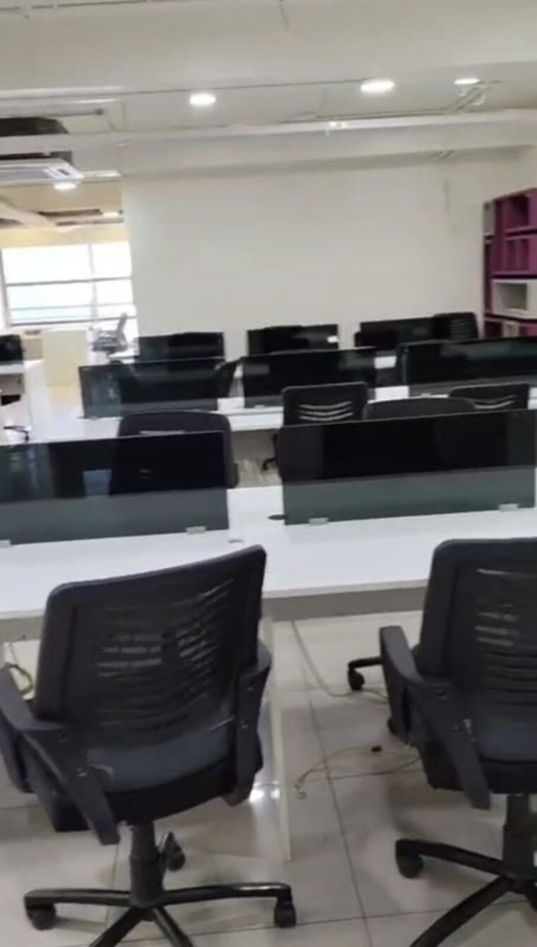 Team Area, venus-atlantis Commercial Office Space 2769 Sq.Ft. In Prahlad Nagar Ahmedabad 10266742