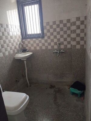 1 RK Builder Floor For Rent in Neb Sarai