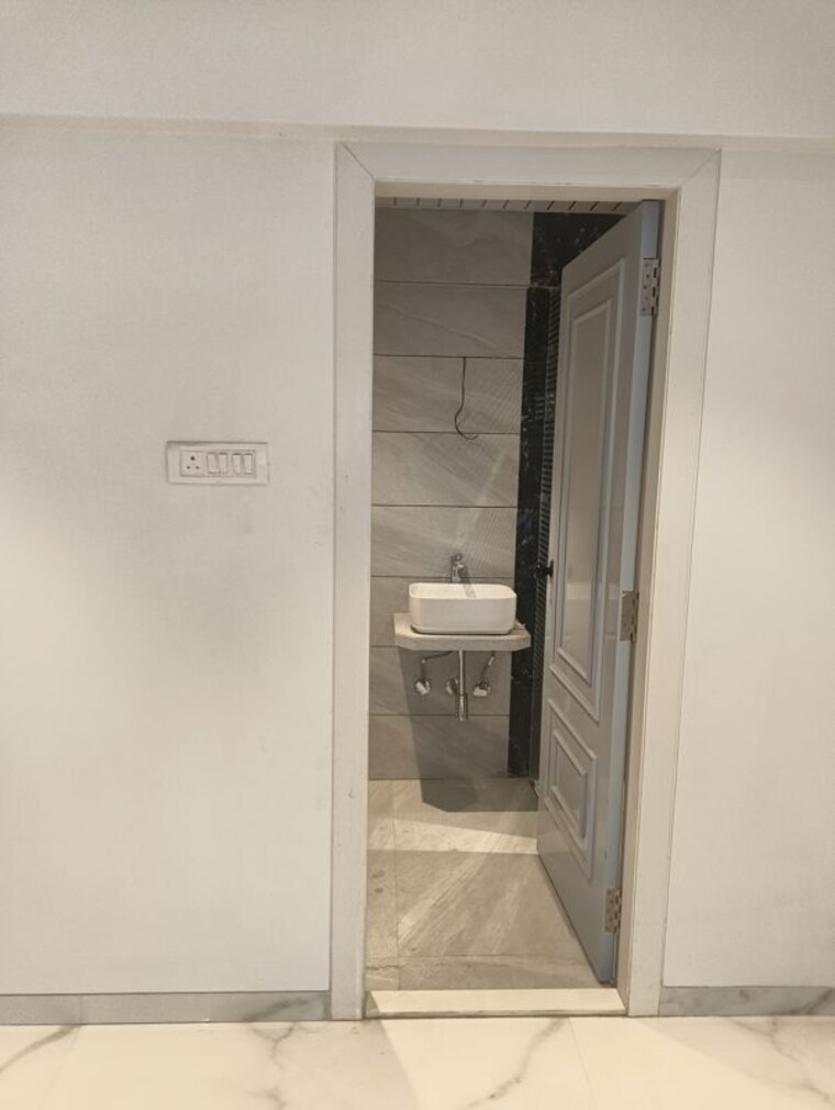 Bathroom, new-konkan-chs 2 Bedroom 750 Sq.Ft. Apartment In Andheri East Mumbai 10266942