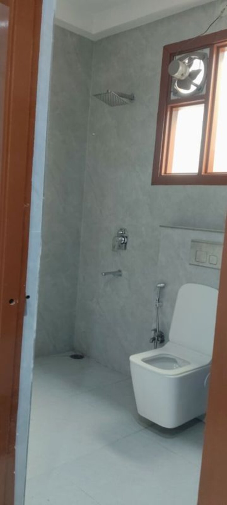 Bathroom, ansal-plaza-sector-23 3 Bedroom 2800 Sq.Ft. Builder Floor In Sector 23 Gurgaon 10266963