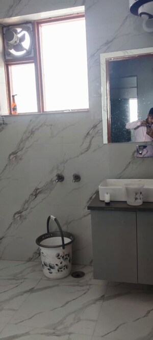 Bathroom in 3 BHK Builder Floor at Ansal Plaza Sector-23, Sector 23 – for Rent