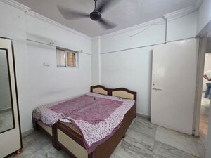 Bedroom in 2 BHK Apartment at Kalpataru Yugdharma, Malad West – for Rent