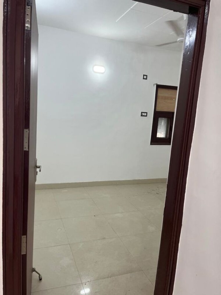 Room, kailash colony 3 Bedroom 1440 Sq.Ft. Builder Floor In Kailash Colony Delhi 10267029