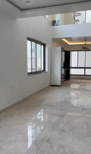 Room in 4 BHK Villa at Puppalaguda – for Rent