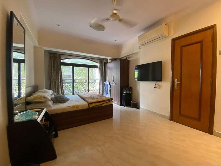 Master Bedroom, bandra west 3 Bedroom 1000 Sq.Ft. Apartment In Bandra West Mumbai 10267038