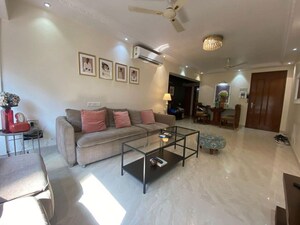 3 BHK Apartment For Sale in Bandra West