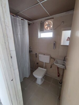 Bathroom in 3 BHK Apartment at ROF Aalayas Phase 2, Sector 102 – for Rent
