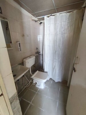Bathroom in 3 BHK Apartment at ROF Aalayas Phase 2, Sector 102 – for Rent