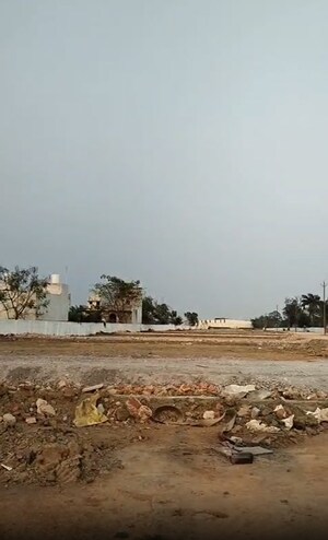  Plot For Sale in Bhatagaon