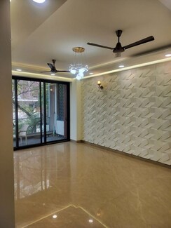 6+ BHK + Servant Room Villa For Sale in Agrasen Apartment