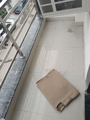 Balcony in 2 BHK Builder Floor at Ansal Plaza Sector-23, Sector 23 – for Rent