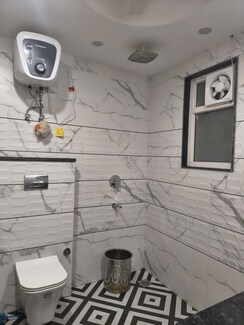 4 BHK + Pooja Room Builder Floor For Rent in Ansal Plaza Sector-23