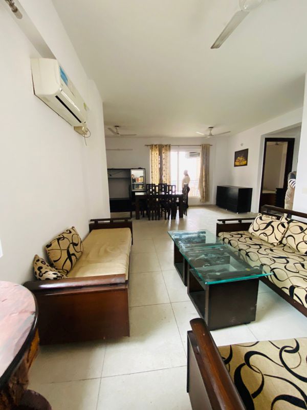 3 BHK Apartment For Rent in Motiaz Royal Citi