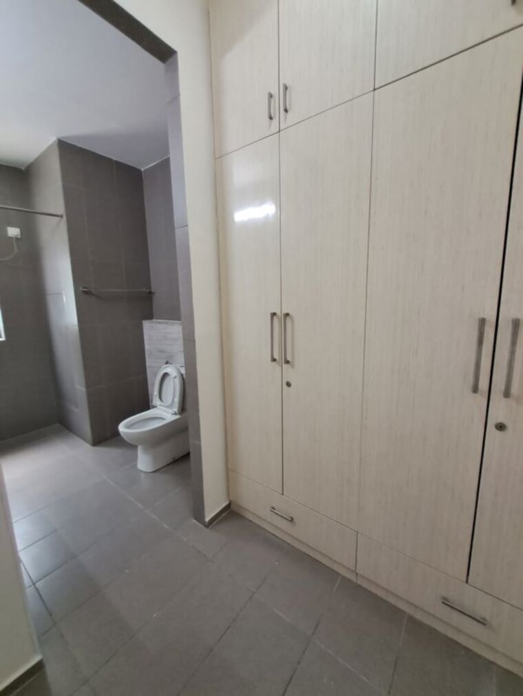 Bathroom, ascott-ireo-city 3.5 Bedroom 2095 Sq.Ft. Apartment In Sector 59 Gurgaon 10267166