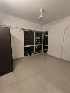 2 BHK Apartment For Rent in Amal Aspen Park