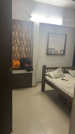 2 BHK Apartment For Rent in Ilex Altis