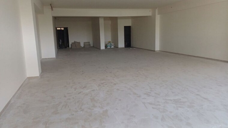 Room, ghodbunder Commercial Shop 5000 Sq.Ft. In Ghodbunder Thane 10267215