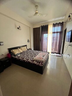 3 BHK + Study Room Apartment For Rent in Maxblis White House