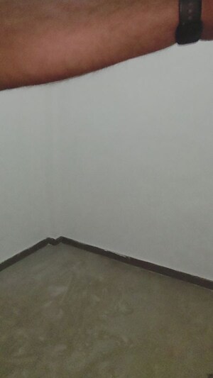 Room in 3.5 BHK Builder Floor at Buddhi Vihar – for Rent