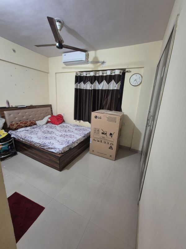 2 BHK Apartment For Rent in Puranik City