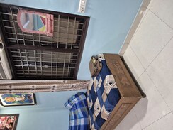 3.5 BHK + Servant Room Builder Floor For Sale in Mayur Vihar