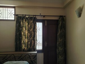 Bedroom in 3 BHK Builder Floor at South City 1 – for Rent