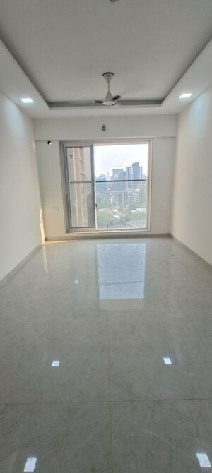 2 BHK Apartment For Rent in Borivali West