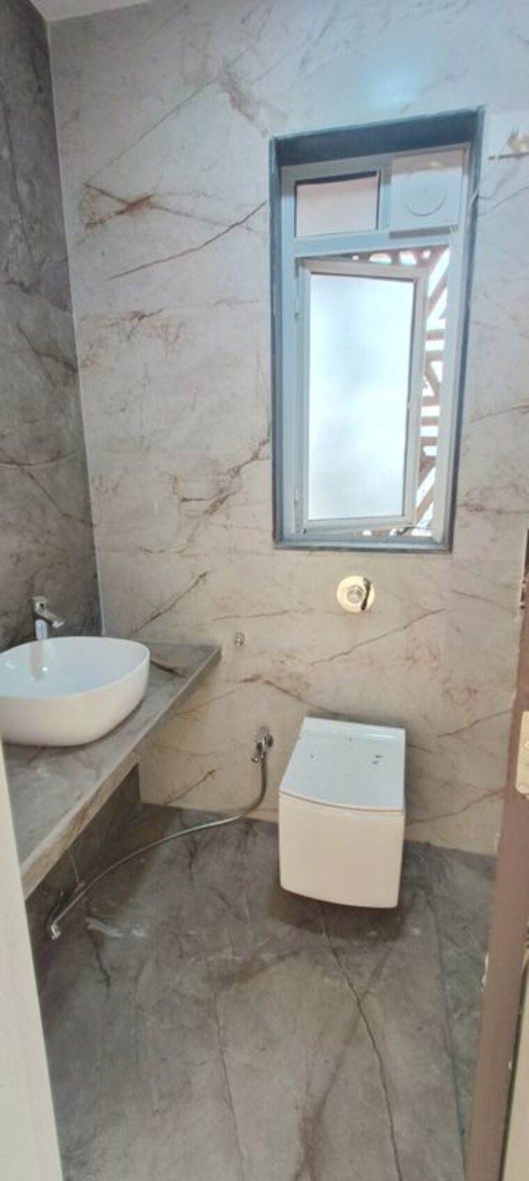 Bathroom, borivali west 2 Bedroom 725 Sq.Ft. Apartment In Borivali West Mumbai 10267667