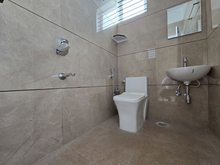 Bathroom, indiranagar 1 Bedroom 600 Sq.Ft. Apartment In Indiranagar Bangalore 10267700