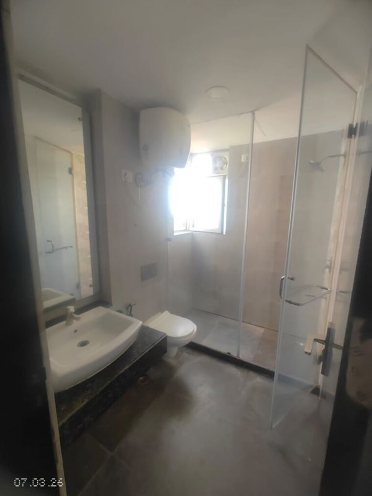 Bathroom, microtek-greenburg 3.5 Bedroom 1950 Sq.Ft. Apartment In Sector 86 Gurgaon 10267699