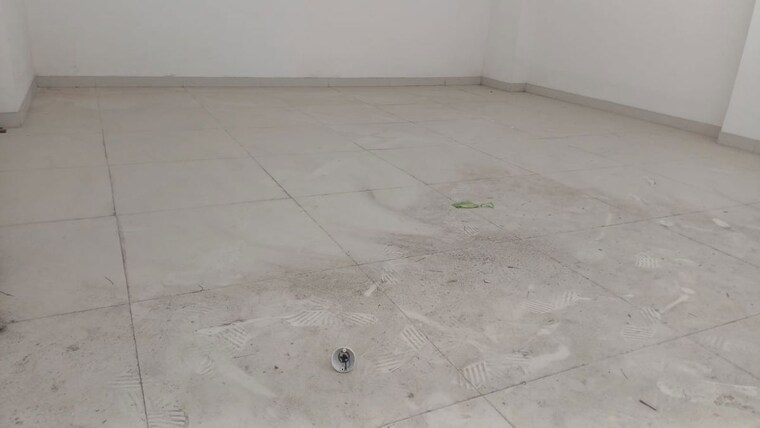 Room, ghodbunder Commercial Office Space 5000 Sq.Ft. In Ghodbunder Thane 10267750