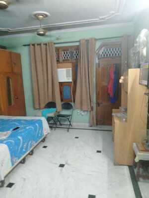 Bedroom in 2 BHK Builder Floor at Shyam Park Extension – for Rent