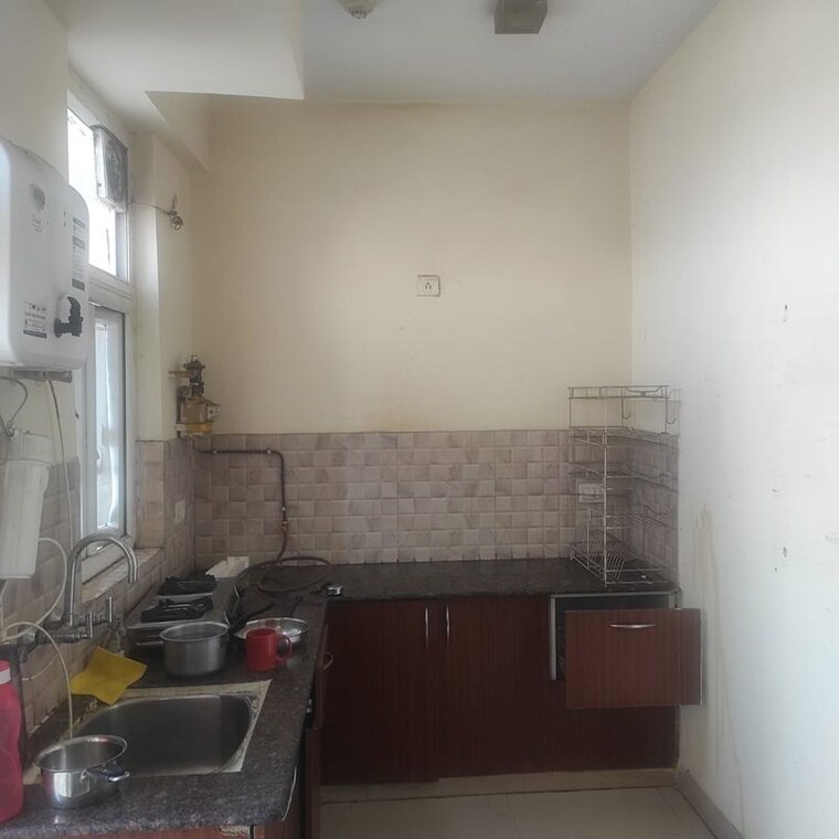 Kitchen, shyam park extension 2 Bedroom 910 Sq.Ft. Builder Floor In Shyam Park Extension Ghaziabad 10267873