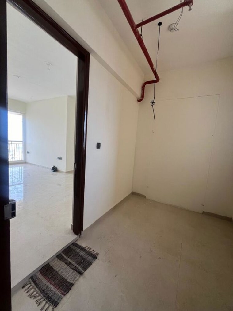 Room, ruparel-palacio-phase-1 3 Bedroom 900 Sq.Ft. Apartment In Kandivali West Mumbai 10267877