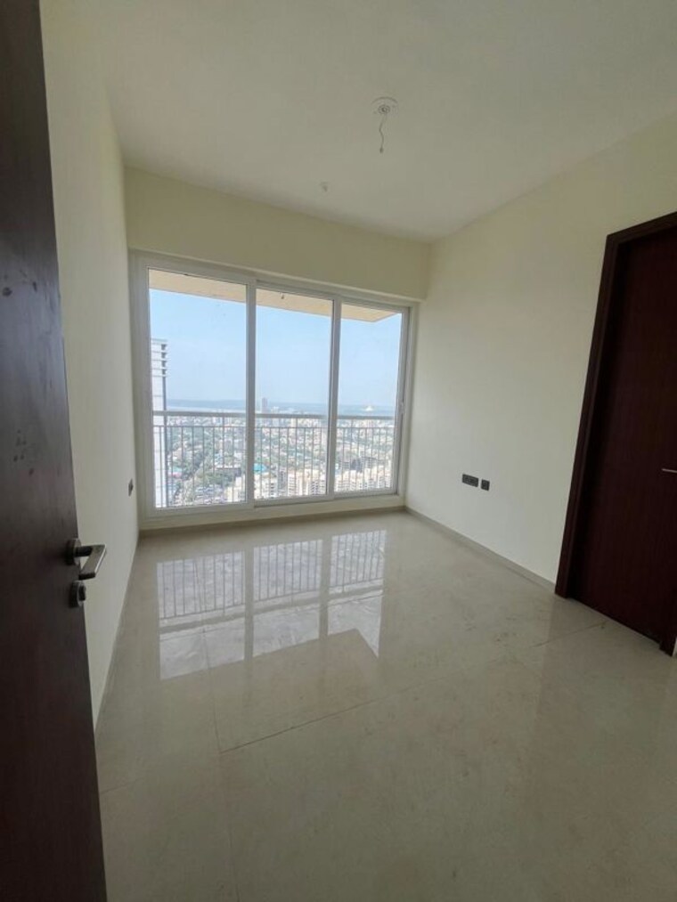 Room, ruparel-palacio-phase-1 3 Bedroom 900 Sq.Ft. Apartment In Kandivali West Mumbai 10267877