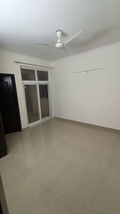3 BHK Apartment For Rent in Amrapali Silicon City
