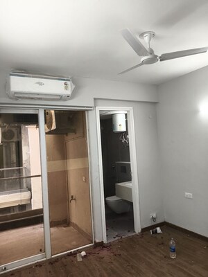 Building Lobby in 3 BHK Apartment at Signature Global City, Sector 37d – for Rent